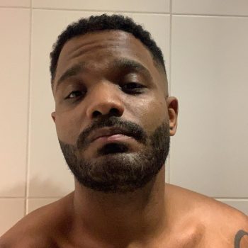 Arlindinho Cruz surpreende e produz samba sobre tema polêmico