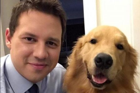  Dony De Nuccio posta fotos inusitadas de cachorro e diverte web