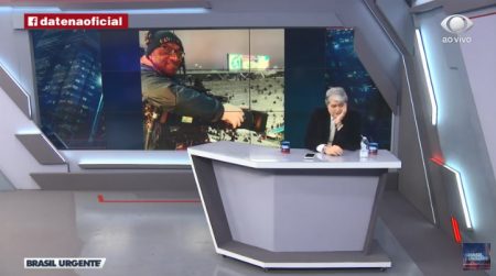 Datena chora ao vivo após saber de morte de colega