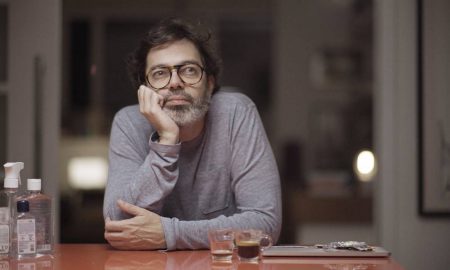 Bruno Mazzeo revela reação dos filhos ao gravar nova série da Globo em casa