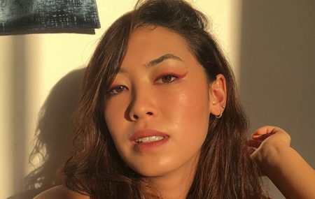 Atriz de Malhação causa e revela para mãe sua sexualidade em live