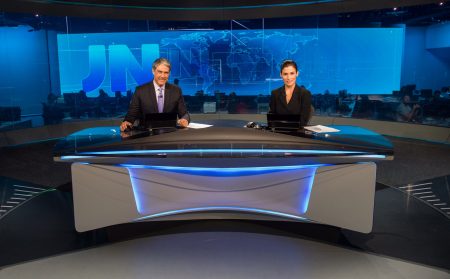 Bonner e Renata darão expediente duplo no Jornal Nacional desta quarta-feira