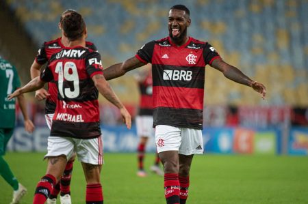 Dirigente do Flamengo festeja decisão da Globo sobre o Campeonato Carioca