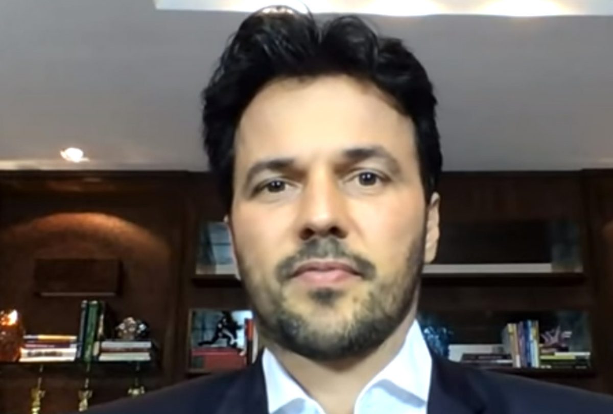 Genro de Silvio Santos comete gafe em fala sobre a Amazônia na CNN ...