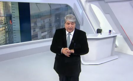 Datena é detonado após mostrar mulher caindo de prédio em chamas