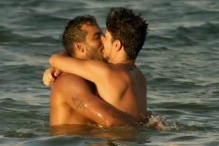 Cortes de cenas com sexo gay na MTV podem render investigação no Ministério Público