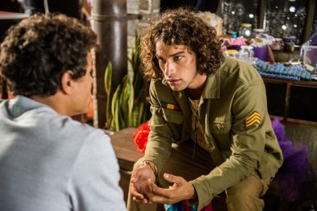 Malhação – Viva a Diferença – Capítulo de Sexta-Feira (24/07): Tato vê Keyla com Deco