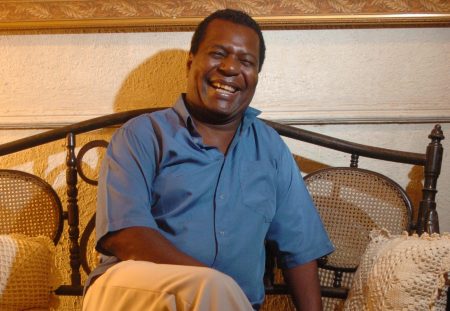 Famosos lamentam morte de Gésio Amadeu nas redes sociais