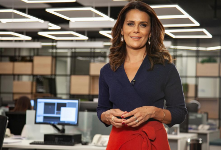 Adriana Araújo deixa a Record após 15 anos; saiba quem assume o Repórter Record Investigação