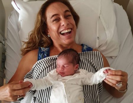 Cissa Guimarães encanta ao comemorar data especial da neta caçula