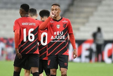 Globo ameaça atitude contra o Athletico-PR na TV aberta