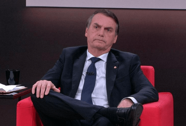Bolsonaro ameaça jornalista e pergunta de repórter viraliza