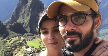 Juliano Cazarré revela que pandemia o fez adiar planos de casamento