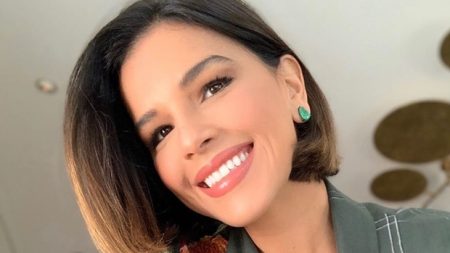 Mariana Rios analisa trajetória pessoal em celebração de aniversário