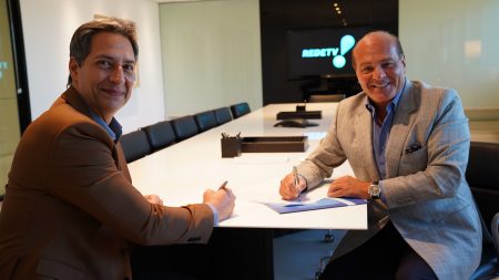 Dois meses após demissão da Band, Luís Ernesto Lacombe é contratado pela RedeTV!