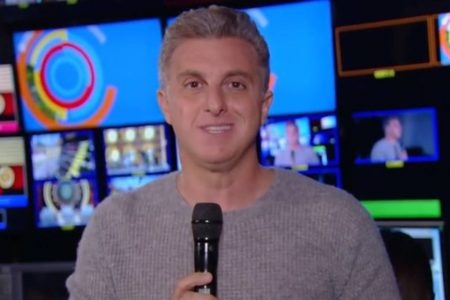 Luciano Huck leva game que fez sucesso no SBT para o Caldeirão