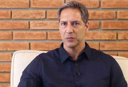 Lacombe fala da Band, elogia Bolsonaro e defende atuação de Record e SBT