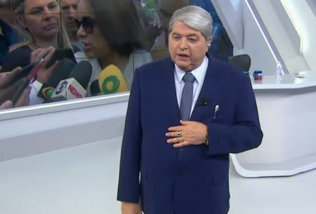 Datena defende população e é chamado de comunista por deputado bolsonarista