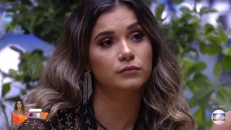 Ex-BBB Gizelly Bicalho fura a quarentena, é detonada e solta o verbo