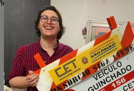 Filho de Chorão tem carro guinchado, se “vinga” e mostra em rede social