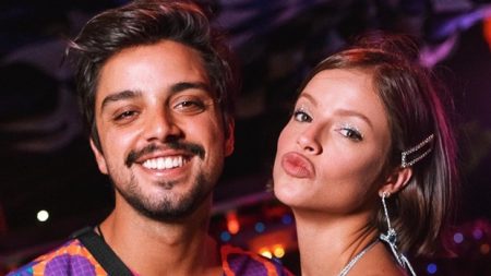 Rodrigo Simas e Agatha Moreira são diagnosticados com Covid-19