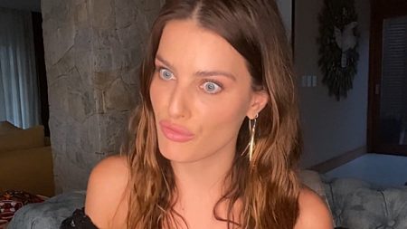 Isabeli Fontana faz revelação chocante sobre a “culpada” de sua primeira gravidez