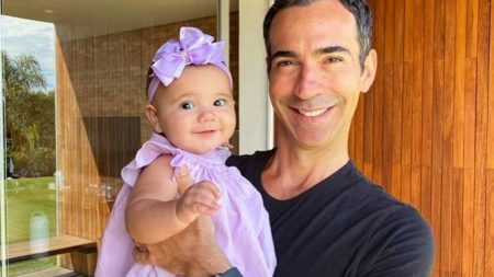 César Tralli encanta ao publicar foto fofa da filha