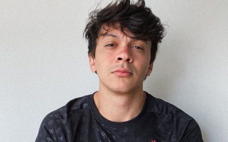 Justiça toma decisão contra o youtuber Cocielo em processo por racismo