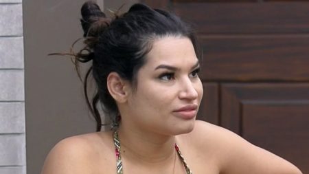 Raissa Barbosa, de A Fazenda 2020, tem transtorno de personalidade revelado pela equipe