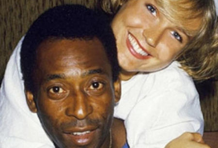 Xuxa Meneghel revela como perdeu virgindade e culpa Pelé por decisão traumática