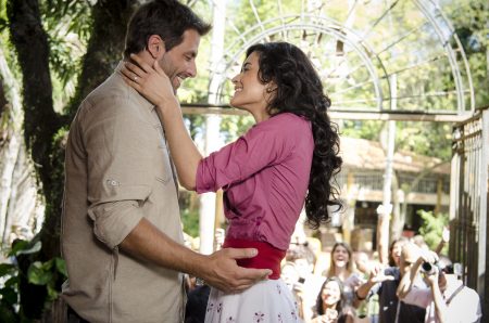 Flor do Caribe – Capítulo de Terça-feira (22/09): Cassiano fica encantado com Cristal