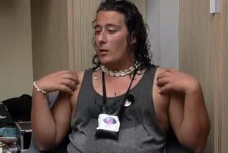Participante tem atitude polêmica, é expulso do Big Brother Portugal e acaba internado