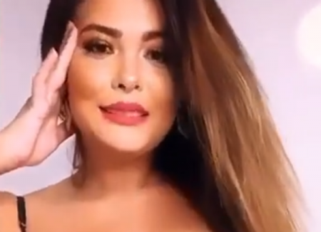Geisy Arruda põe lingerie transparente e fala sobre vizinho casado