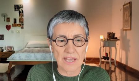 Estrela de Desalma, Cassia Kis revela situações estranhas durante gravação