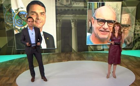 Proibida na Justiça, Globo expõe mensagens de ex-assessora de Flávio Bolsonaro