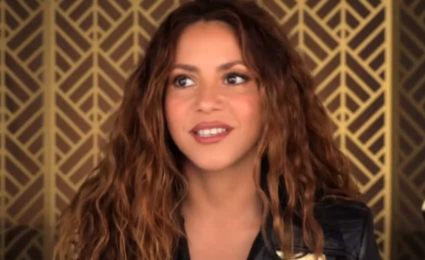 Shakira revela ser fã de Ivete Sangalo e opina sobre Anitta