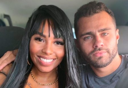 Cantora gospel revela o motivo da agressão pelo marido em shopping