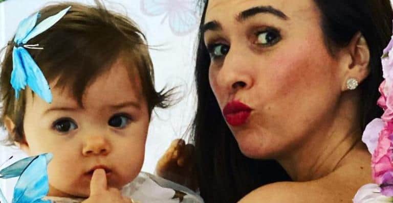 Filha de Tatá Werneck surpreende com reação ao ver gracinha da mãe