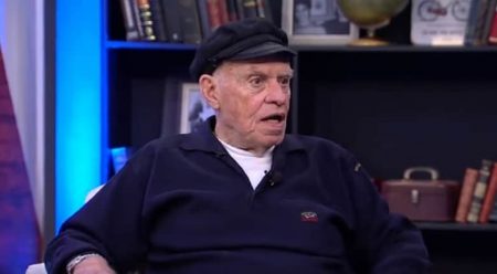 Silvio Luiz perde a linha e detona transmissão de Ulisses Costa no Mundial