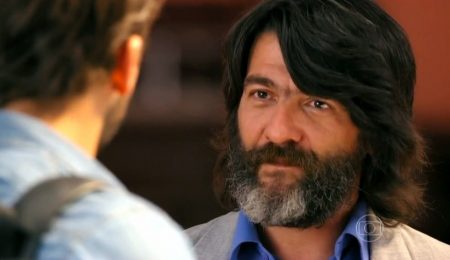 Flor do Caribe – Capítulo de Quinta-feira (03/12): Cassiano e Dom Rafael se reencontram