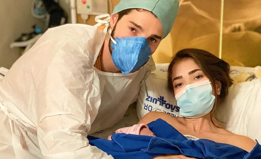 Romana Novais dá à luz em parto prematuro após complicação da Covid-19