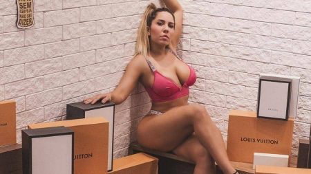 Milionária graças ao OnlyFans, Mulher Melão relata dificuldade com o trabalho: “Não é só ficar pelada”