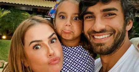 Deborah Secco celebra aniversário de Maria Flor e exibe vídeo comovente