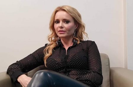 Rita Guedes diz que pegou Covid-19 após sair com amiga