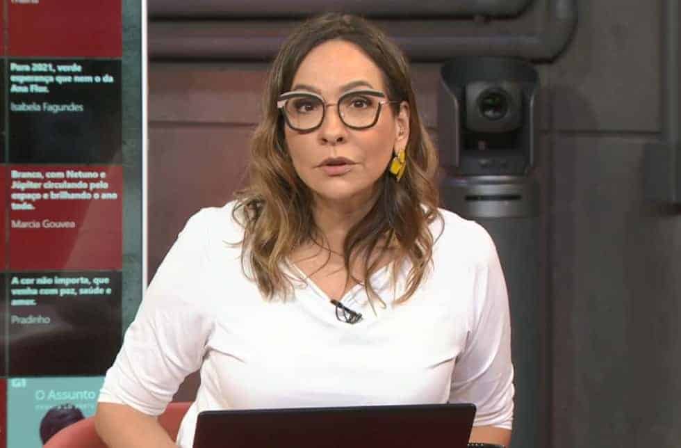 Viciada em BBB 2021, Maria Beltrão se atrapalha e cita Lumena na GloboNews
