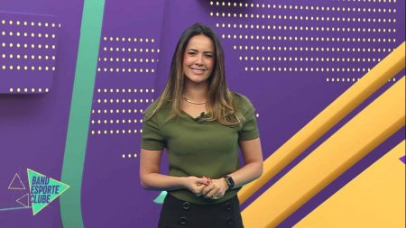 Paloma Tocci renova contrato com a Band por mais cinco anos