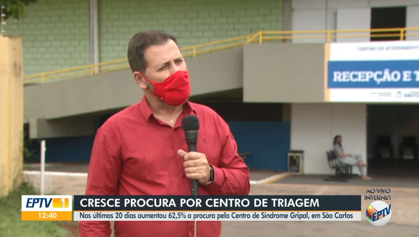 Ao vivo, repórter da Globo interrompe entrevista por motivo inusitado