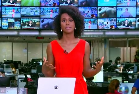 Jornal Hoje causa ao mostrar vídeo de pegação sem querer ao vivo