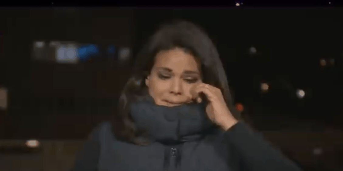 Repórter da CNN chora ao comentar casos de Covid-19