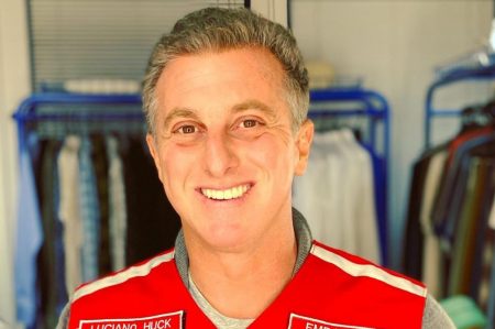 Luciano Huck conversa com partidos sobre possível candidatura em 2022